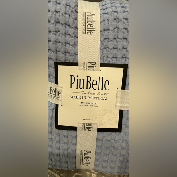 PiuBelle King Coverlet - Picture 2 of 4
